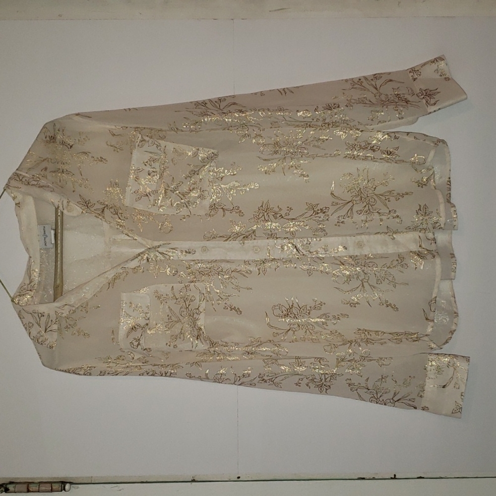 Jaclyn Smith Top